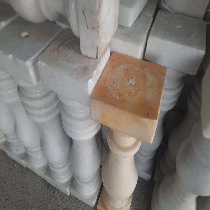 Đá hoa cương lan can
